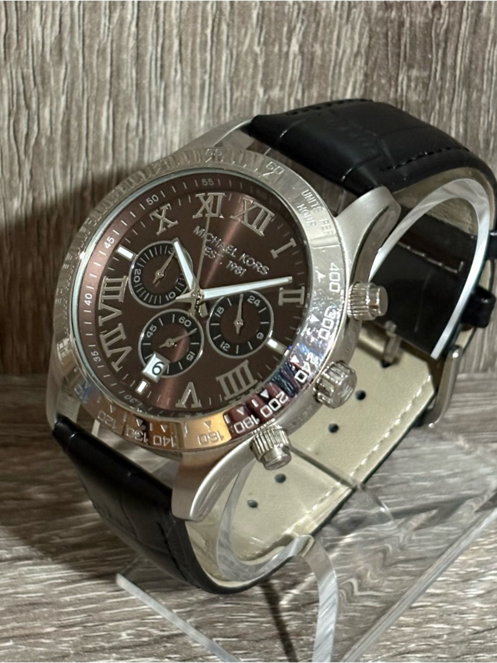 Brown Michael Kors Chornograph Men’s Watch With New Battery - Picture 3 of 7